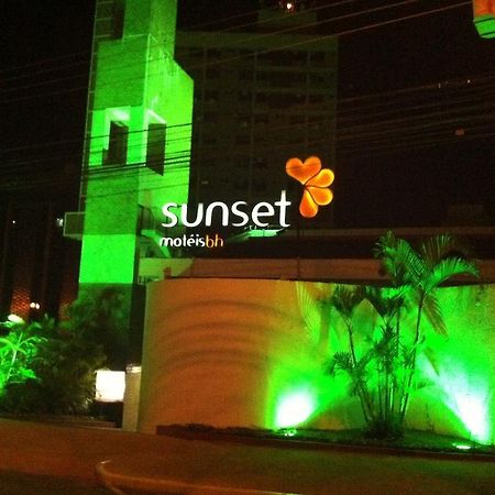Motel Sunset (Adults Only) بيلو هورزونتي المظهر الخارجي الصورة